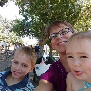 Meet your Posher, Lisa